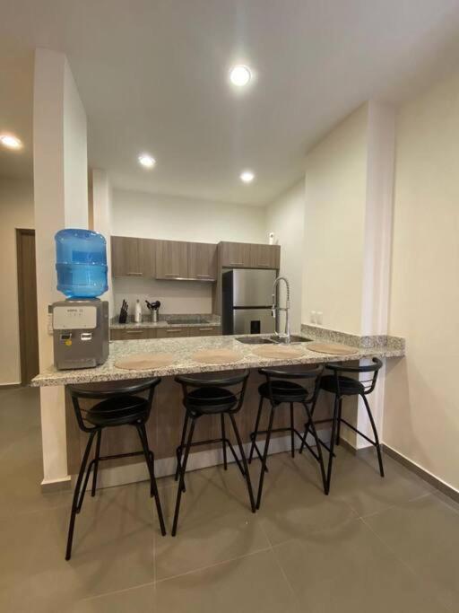 Condo In El Centro Near Malecon! Масатлан Экстерьер фото